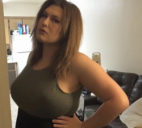 TS Allanah Allure 最高のスター 画像