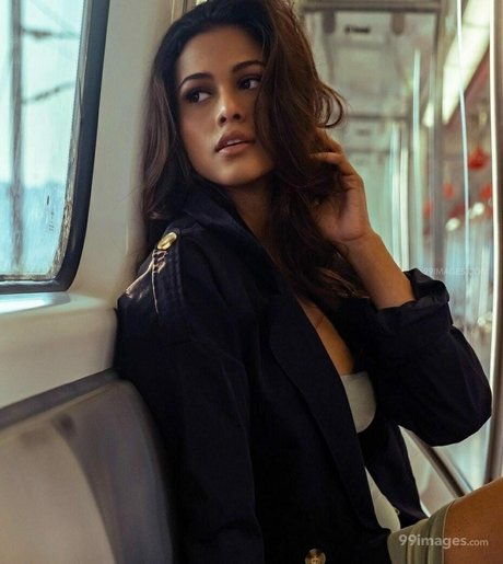 Adline Castelino 高品質のスター 写真