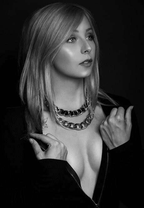 Jenny AN 美しいモデル 写真