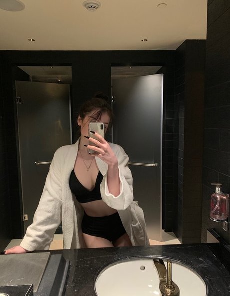 ratchetlbitchescocaina ヌードのポルノスター 写真