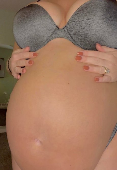 ティーンプッシーOnlyFans 無料セクシー 写真