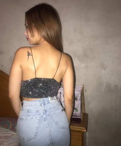 Jazzmin antonella アダルトモデル 画像