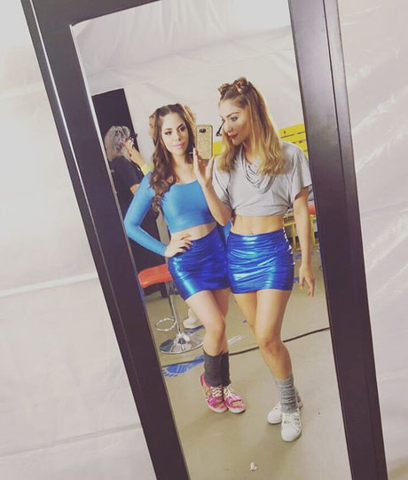 Claudia Guajardo 裸のスター ギャラリー