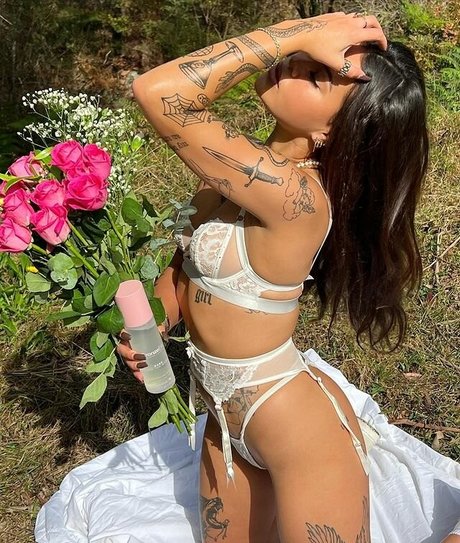 shakirareeve ホットなポルノスター 写真