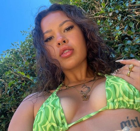 shakirareeve top profile image