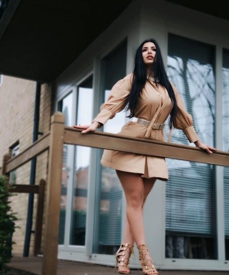 クソなOnlyFans ポルノ 写真