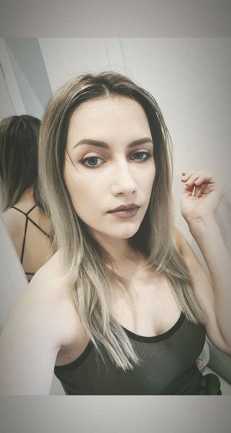 Narga 可愛い女優 ギャラリー