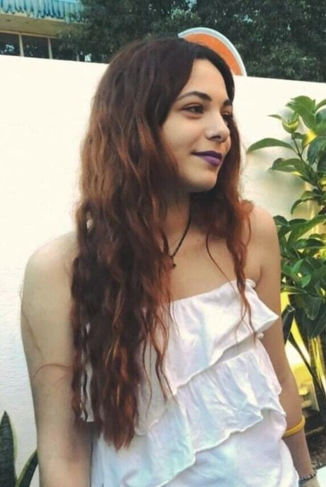 ブルネットの看護師OnlyFans 無料 写真