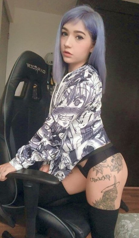 Haruki Muracallme スター ヌード アーカイブ