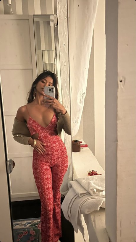 ニューハーフ POV OnlyFans エロチック ギャラリー