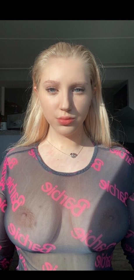 Tessasnowxo 限定モデル 写真