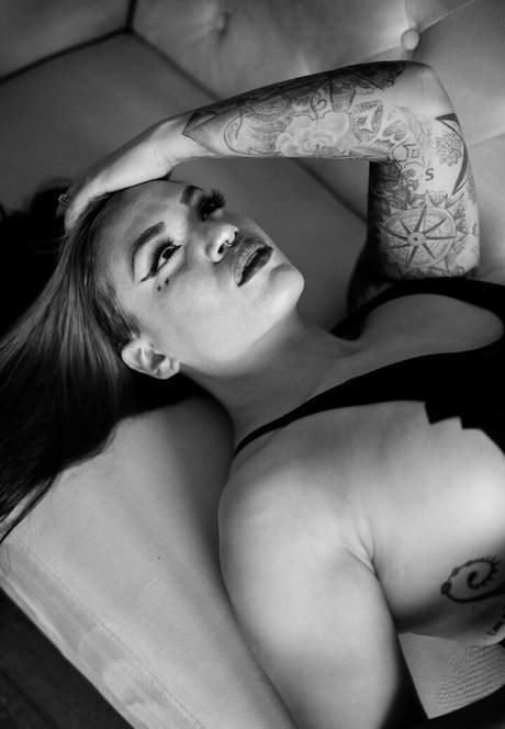 Shaul Guerrero セクシーモデル 画像