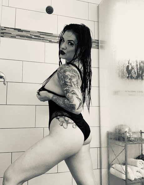 Shaul Guerrero ホットスター 写真