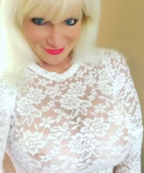 Sandie Lee ヌードモデル アーカイブ