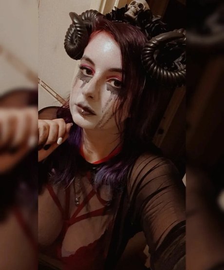 Malaafterdark ホットなスター 写真