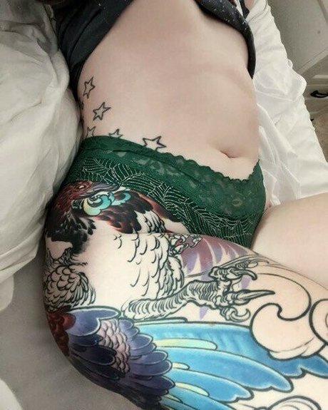 Nova Napora ポルノモデル ギャラリー