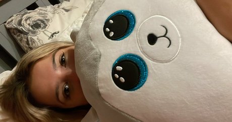 Zara Zahir 高品質モデル ギャラリー