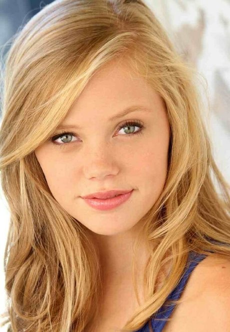 Annalisa Cochrane HDモデル 写真