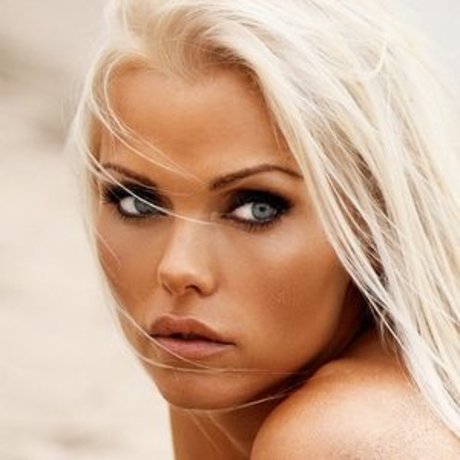 ティーンプッシーOnlyFans セクシーヌード 画像