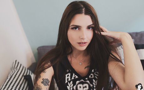 Jjade ホットモデル 写真