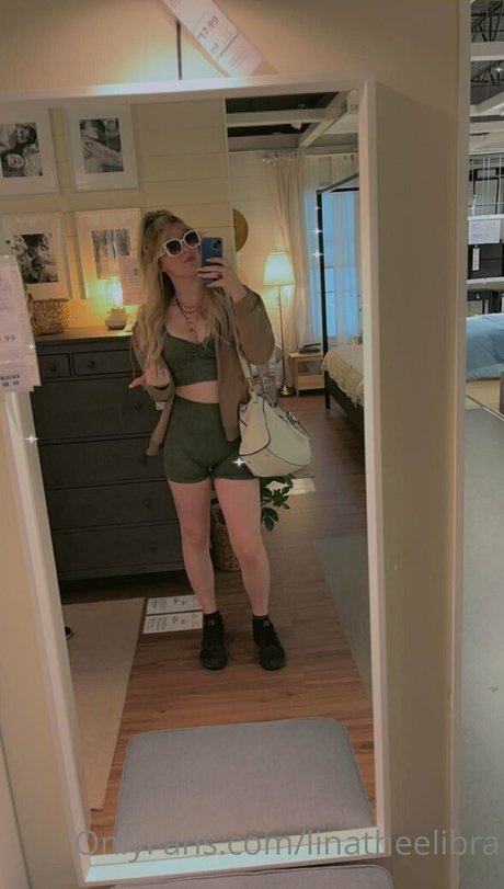 linatheelibra ヌードのポルノスター 画像