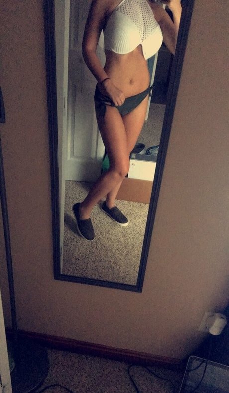 Naughtyohiobabe ヌードモデル ギャラリー