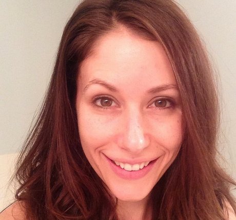 Amanda Crew 完璧なポルノスター ギャラリー