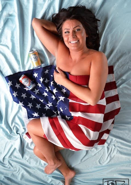 Nichole Harrison 独占スター 写真