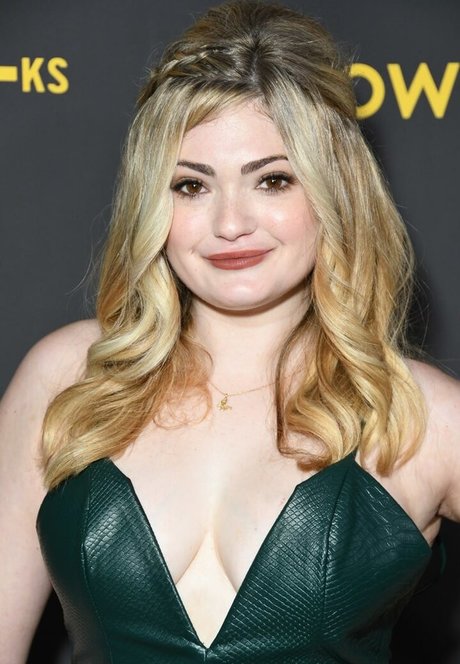 Alexis Raich トップモデル ギャラリー