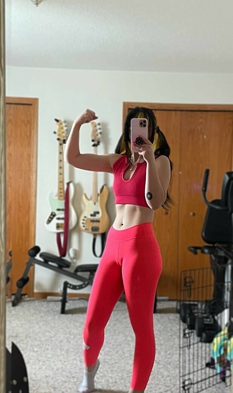 おばあちゃんの巨乳OnlyFans 無料xxx ギャラリー