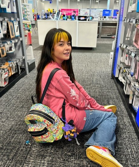 Bootz ヌードのポルノスター 写真