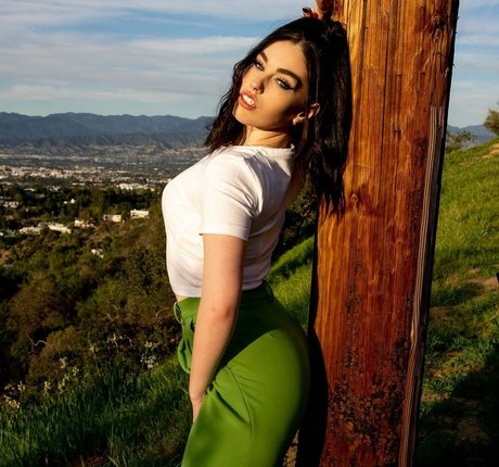 Elizabeth Rudy XXXモデル 画像