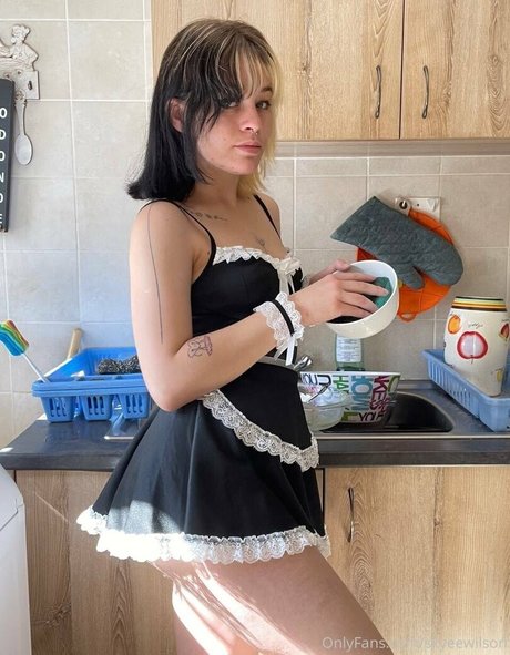 お金 OnlyFans ヌード 画像