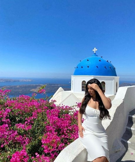 Tima Ibrahim アダルトモデル 写真