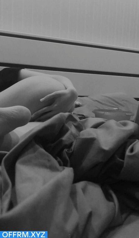 Meflia アートモデル アーカイブ