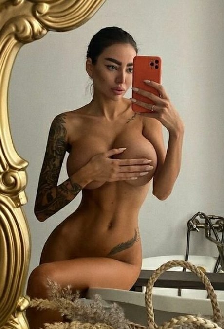 サッカーママOnlyFans HD 画像