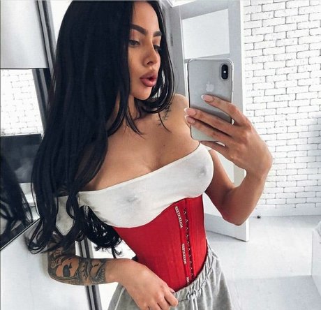 ゲイのラフなOnlyFans 限定 写真