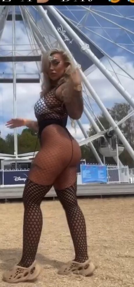 Cataleyia ホットなスター 写真