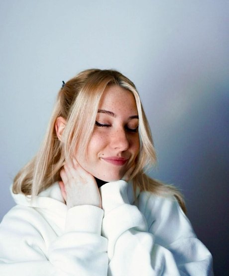 毛深いBBW OnlyFans ホットセクシー 画像