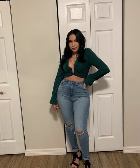 Alejandramariaxo セックスモデル 画像