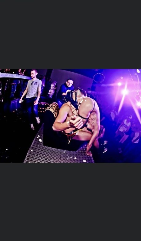 Kaakou ポルノスター 写真