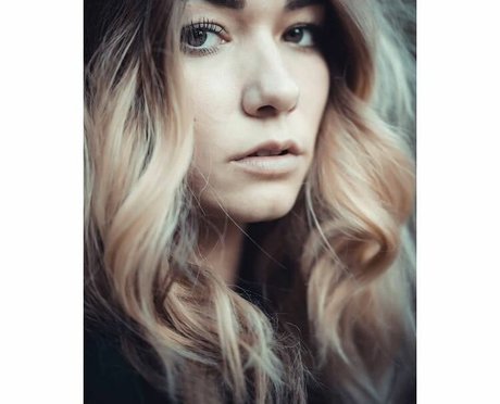 Antonell Spina ポルノスター アダルト 画像