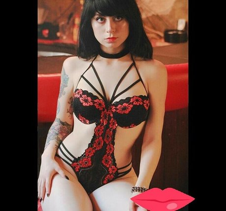 Barbara Ivannova スター ギャラリー