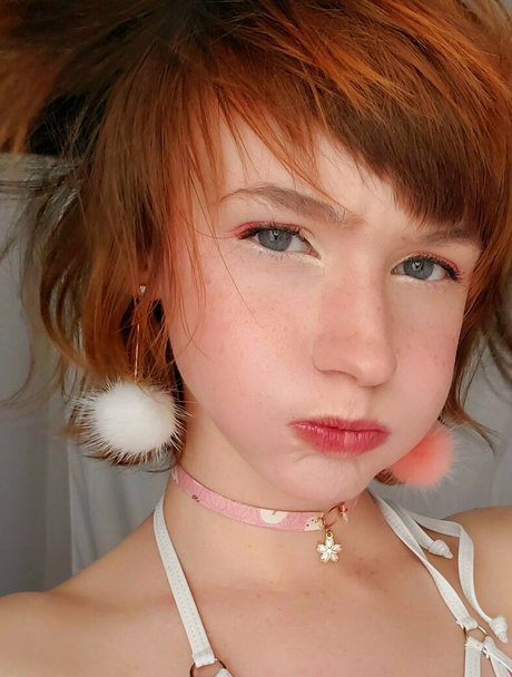 Snugs Snugglepunk 美しいモデル 写真