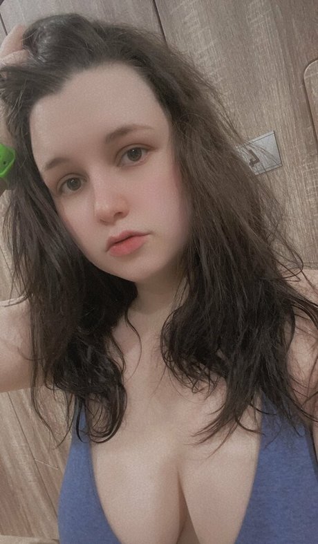 アナルパウグオンリーファンズ セクシーヌード 画像