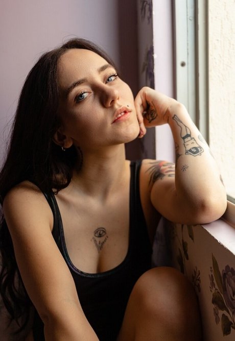 Ana Fernandes 女優 ギャラリー