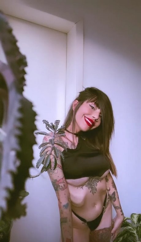 巨根ゲイOnlyFans xxx 写真