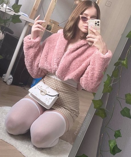 トゥワークオンリーファン アダルト ギャラリー