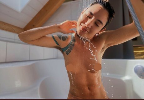 noko doko スター 写真