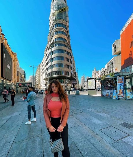 Carmen Curvy セクシー女優 アーカイブ